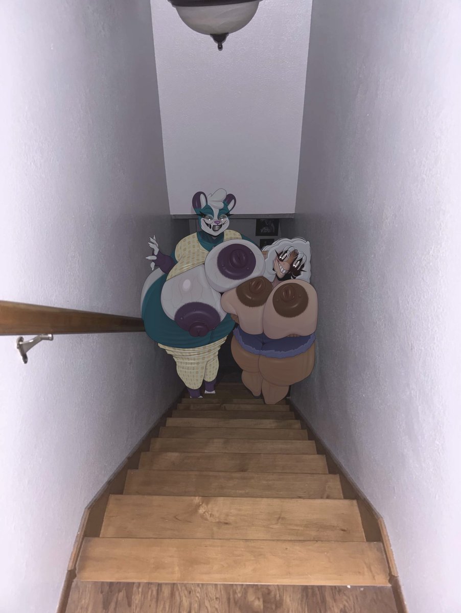 Spectre_CJM's tweet photo. First day of October! Till I heard some noise downstairs and caught this…

Alternate’s: Let us in~

🎨: @MilkyCoffi https://t.co/nHCKzGY945