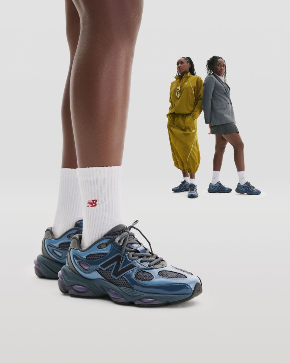 footlocker's tweet photo. The one that effortlessly fits into your life. As seen on Coco Gauff.

Shop the New Balance 983 at Foot Locker now. https://t.co/SOFz3TbdDd