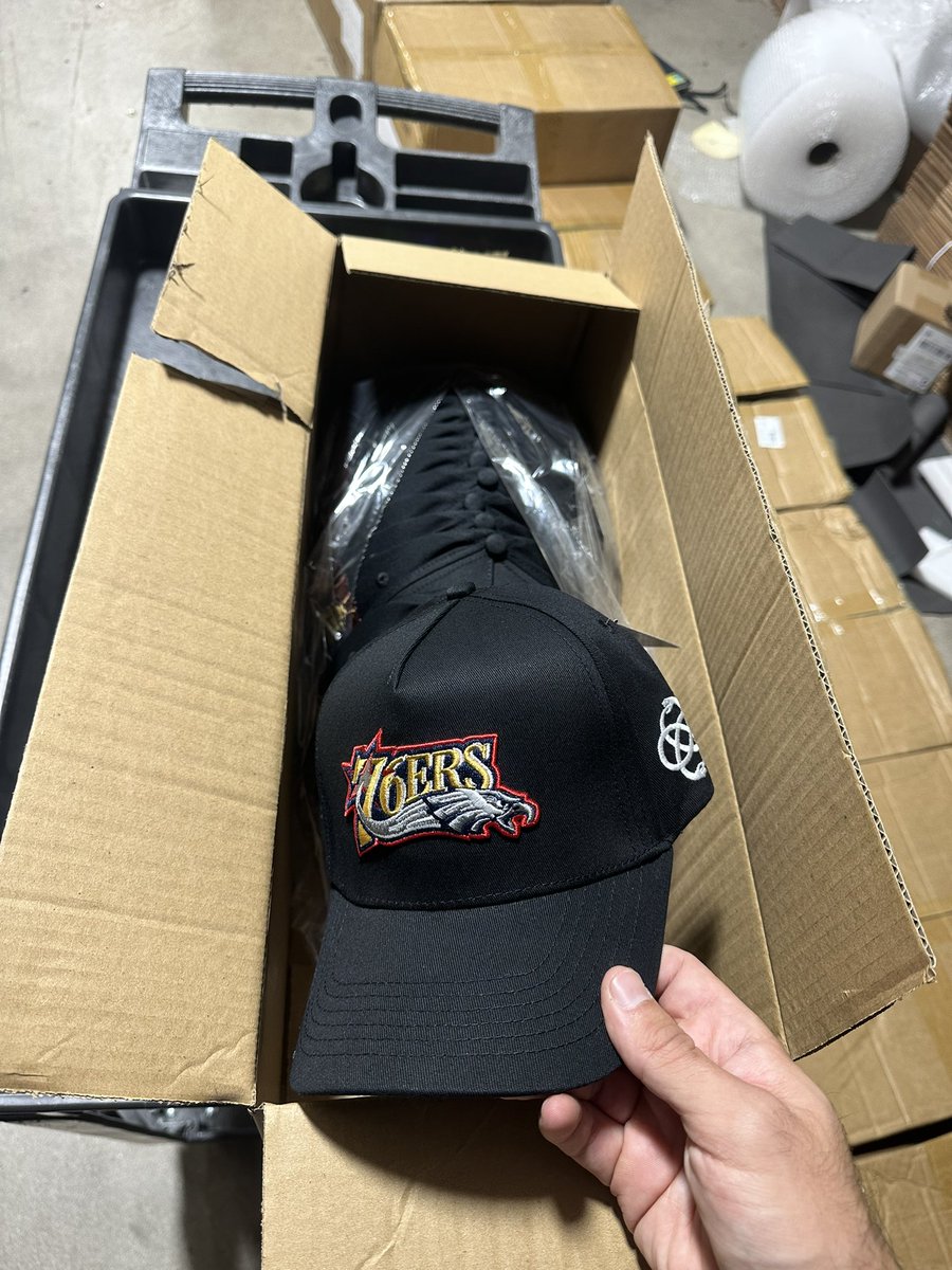 referencebrand's tweet photo. Found an extra box of the Black Eaglers in the warehouse, just updated the site https://t.co/Mrk5ZwjU4F
