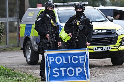 Suffragent_'s tweet photo. NEW‼️ A UK-Iranian dual national has been arrested on terror charges regarding RAF Fairford.

The 27-year-old man was detained today in Westminster. A second man was questioned under caution.

There are 150,000 Iranians in the UK. Many of them will support the attack on Fairford. https://t.co/oxk4sLoM6T