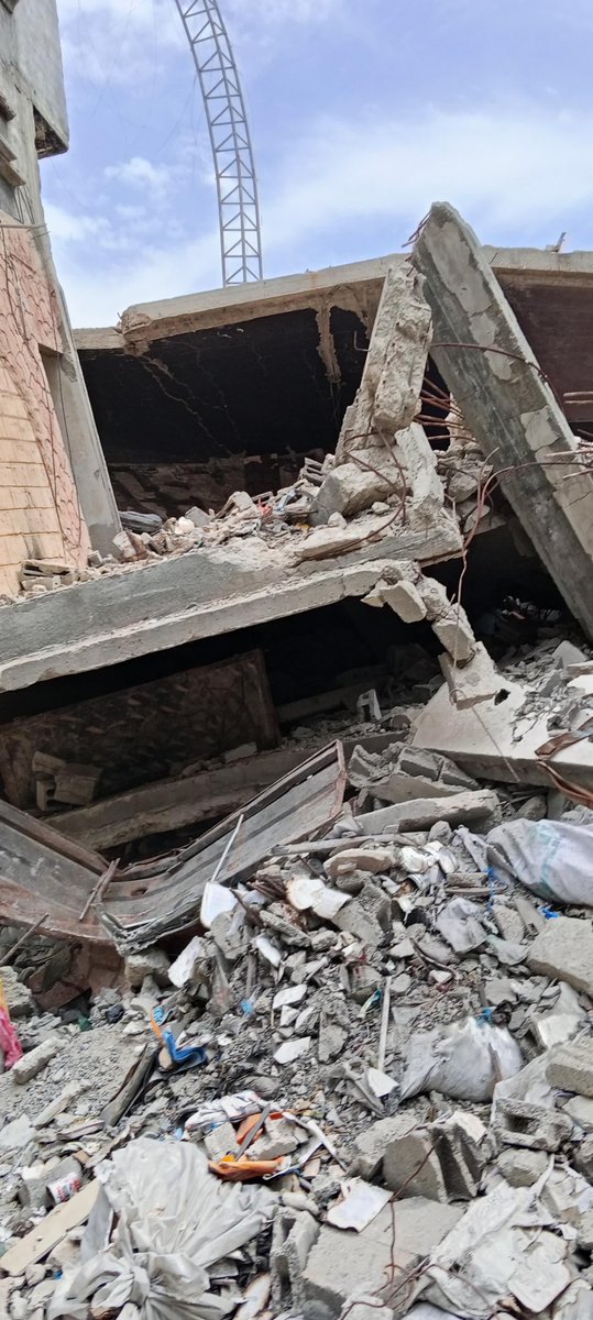 HamadDaina63593's tweet photo. Look at where we live, surrounded by rubble and insects. Our tent is torn, and winter is approaching.
I only need $500 for a tent to protect my family.
Please help us now… You could be the reason an entire family is saved. 🙏🏻💔
https://t.co/K9sZdPzaGK link⬅️ https://t.co/GSAzbw5FGm