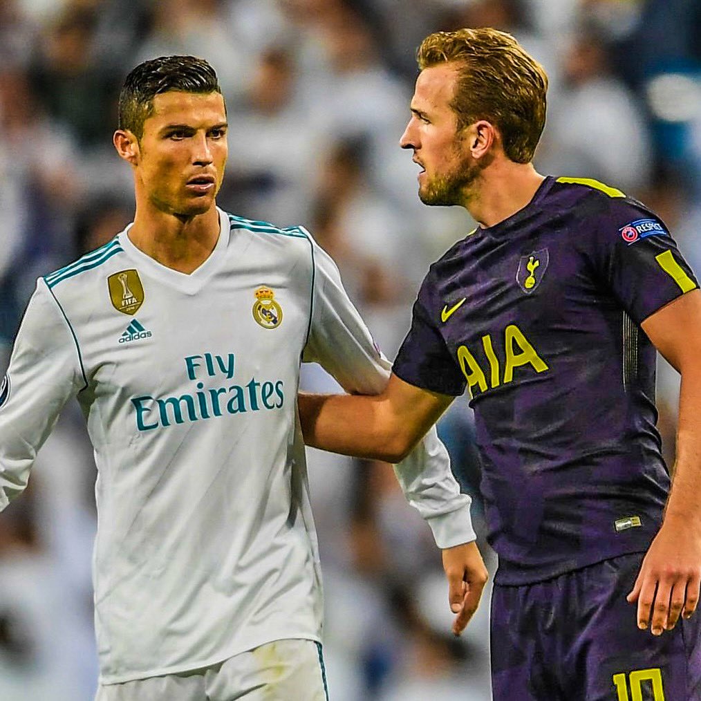 eurofootcom's tweet photo. 🏴󠁧󠁢󠁥󠁮󠁧󠁿👕 Harry Kane: "I’ve rarely swapped jerseys in my career: once with Cristiano Ronaldo at Real Madrid and once with Wayne Rooney at Manchester United." (@FCBayernEN) https://t.co/pAt0UHKio8