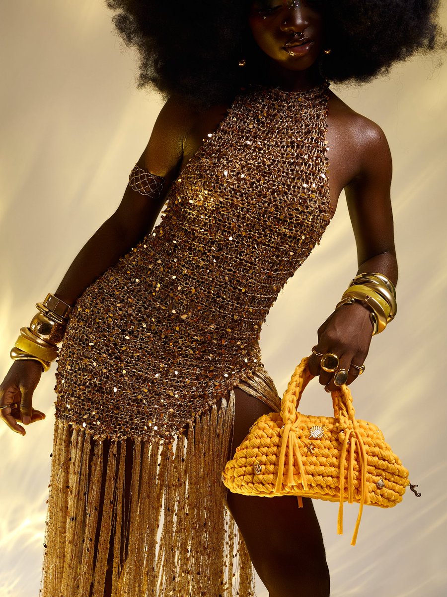 OreAkinde's tweet photo. Crochet bags I have designed this year part 1. https://t.co/VSX1ZNn7EV