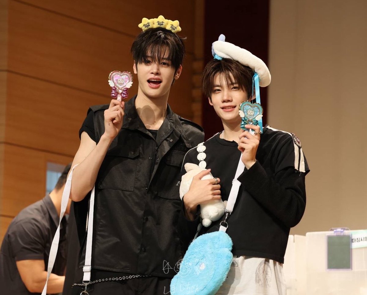 hoshi_im2's tweet photo. 20261001 

ちいかわ可愛かった😍幸せ！💞

#CLOSEYOUREYES #클로즈유어아이즈 #CYE #클유아  #마징시앙 #MAJINGXIANG  #KENSHIN #켄신 https://t.co/Qoinoa2gzm