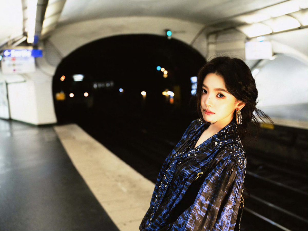 ruonanfiles's tweet photo. 📸 261002 Zhang Ruonan Studio Update for Isabel Marant Paris Fashion Week

ZHANG RUONAN ATTENDS ISABEL MARANT PFW 
#ZhangRuonan #ZhangRuonanxIsabelMarant #IsabelMarantSS27 https://t.co/HxwgBT97Pj