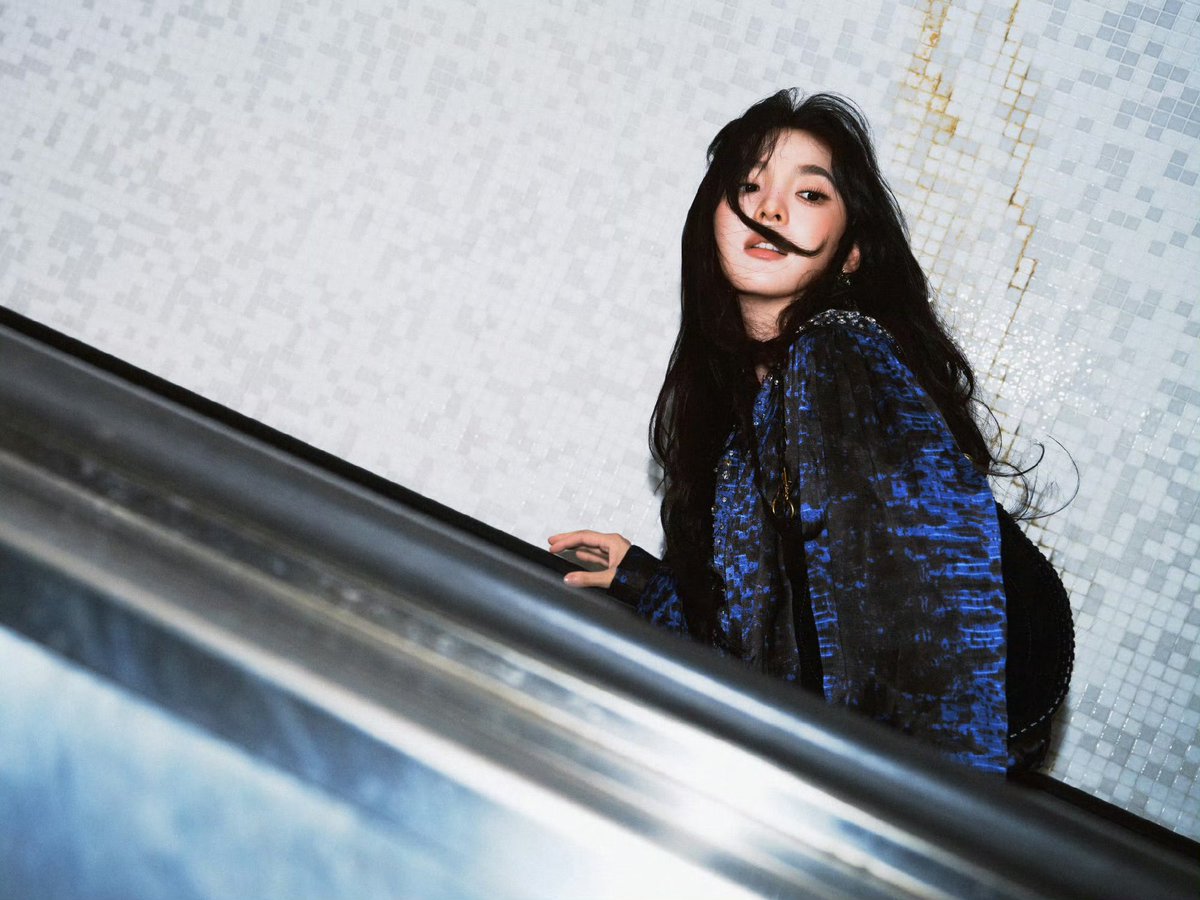 ruonanfiles's tweet photo. 📸 261002 Zhang Ruonan Studio Update for Isabel Marant Paris Fashion Week

ZHANG RUONAN ATTENDS ISABEL MARANT PFW 
#ZhangRuonan #ZhangRuonanxIsabelMarant #IsabelMarantSS27 https://t.co/HxwgBT97Pj