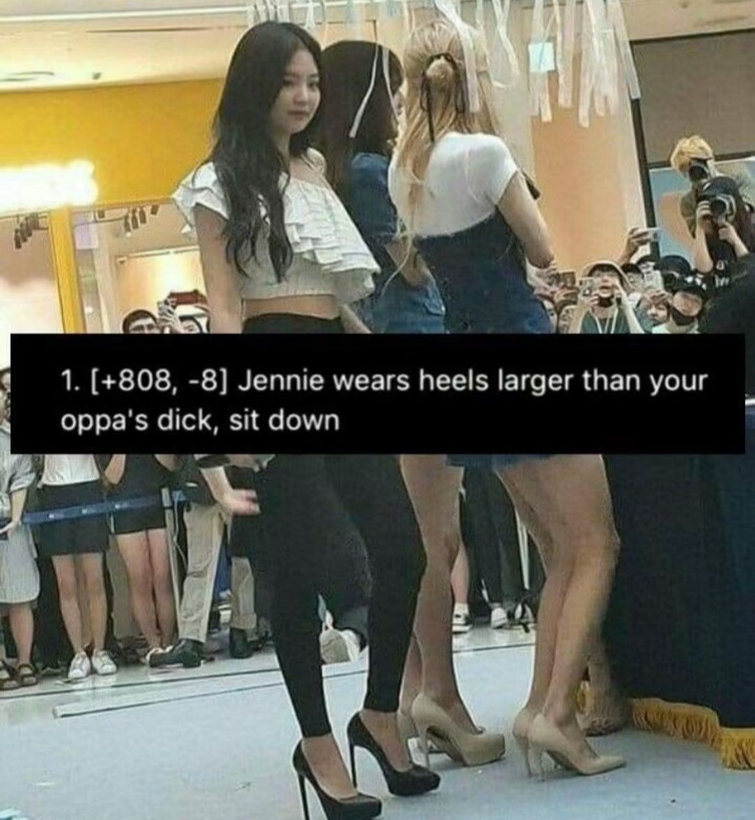 everpinkarea's tweet photo. getting ready                         to make history https://t.co/VdqQDbSTxQ