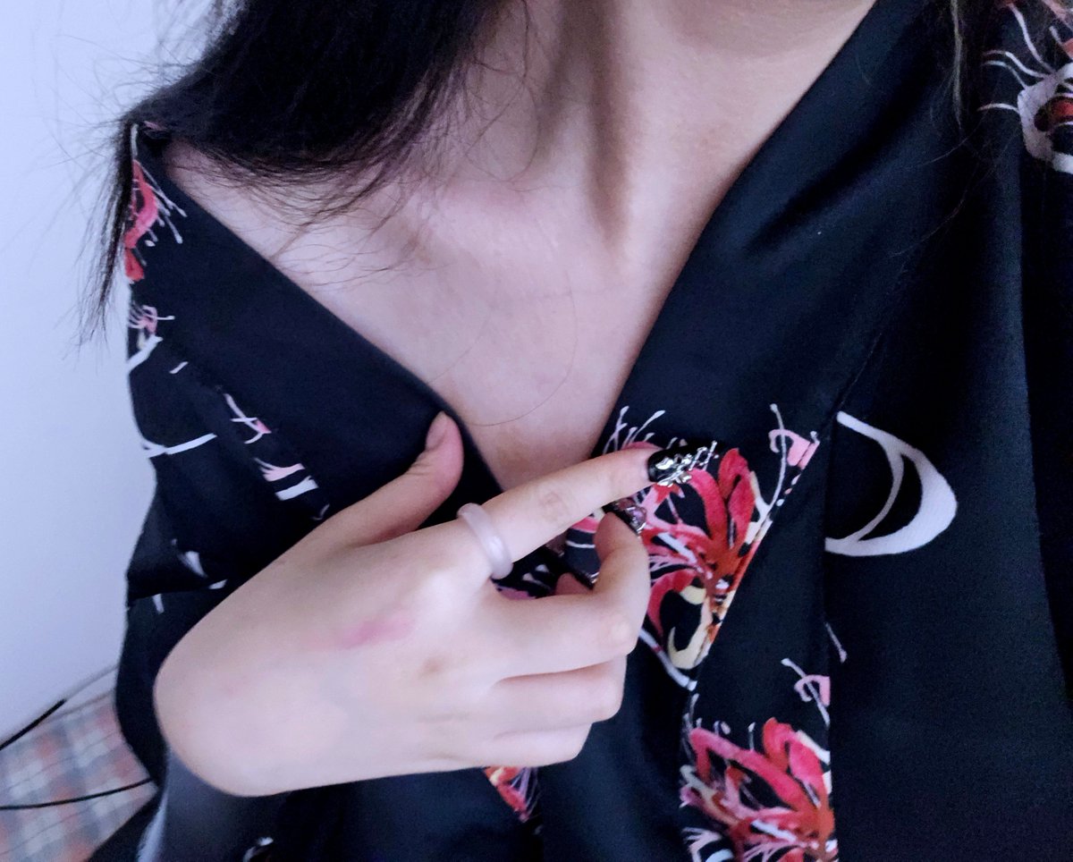 asakinaseiya's tweet photo. 綺麗...🎀 #自撮り界隈 #いいね返し #雰囲気 #雰囲気少女 #地雷系女子 #地雷系 #病み #ヤンデレ #鬱系 #美男美女と繋がりたい #ビアズ #ウルフ #自撮り https://t.co/FzS4NkoVRG