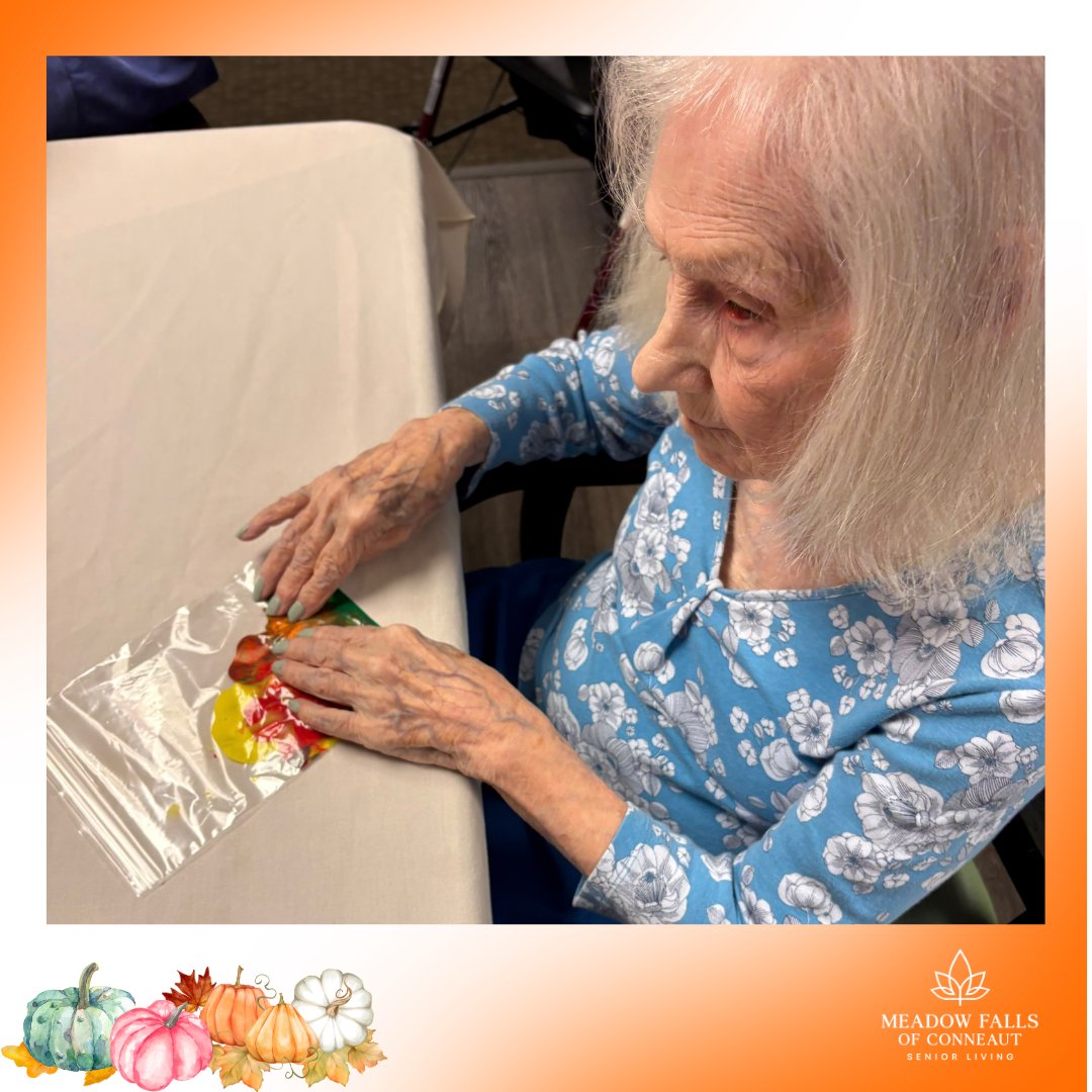 MeadowConneaut's tweet photo. 🎃🎨 Pumpkin painting fun! We got creative with pumpkins and added our own artistic touches for some fall-inspired fun! 🖌️🎃

#PumpkinPainting  #MeadowFallsofConneaut https://t.co/qw7uI368Zp