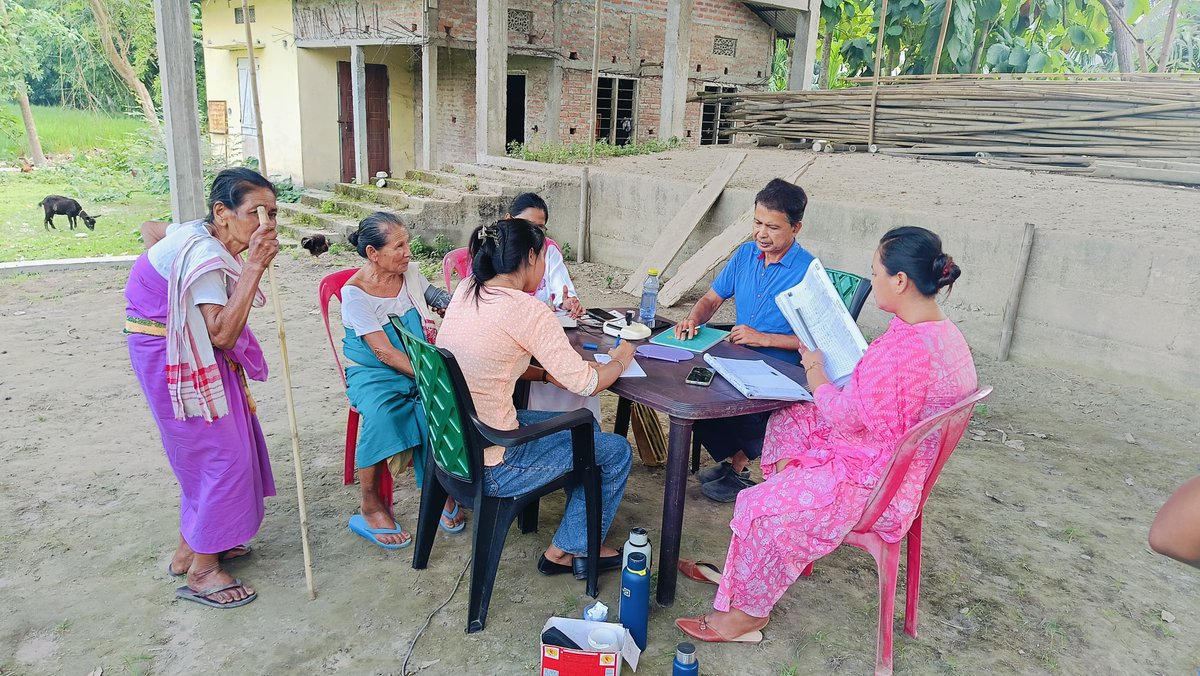 NHMSonitpur's tweet photo. Bringing Healthcare Closer to the Community at Bogapani gaon under Bihaguri BPHC by MMU team

The camp provided general health check-ups, health screening, medical consultations, necessary treatment, and health education. 
@MoHFW_INDIA @nhm_assam @TheAshokSinghal @DCSonitpur https://t.co/ofvfsa8X9i