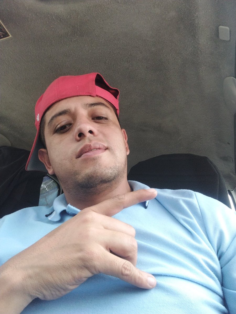 barvic04 tweet picture
