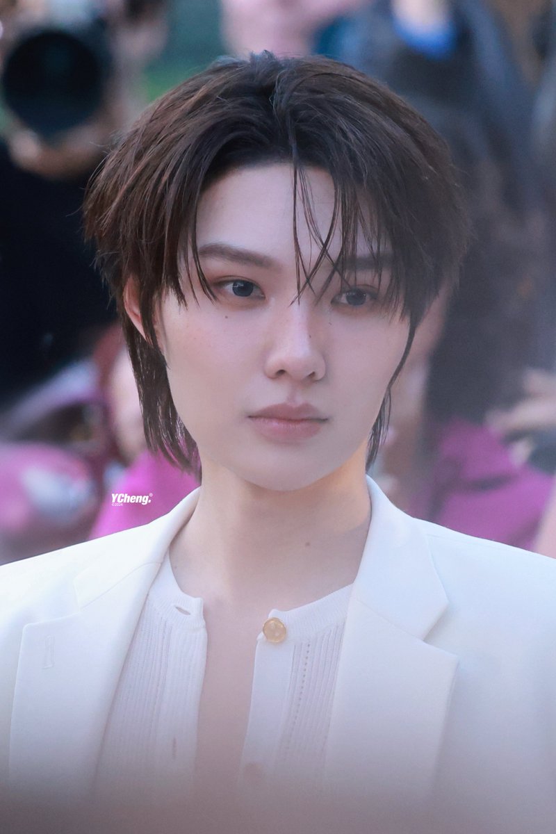 ycheng1205's tweet photo. You are so radiant.🤍

KENG NAMPING IN PARIS FW27

#SchiaparellixKENGNAMPING
#Schiaparelli
#nampingster https://t.co/ireDJ3O6RS