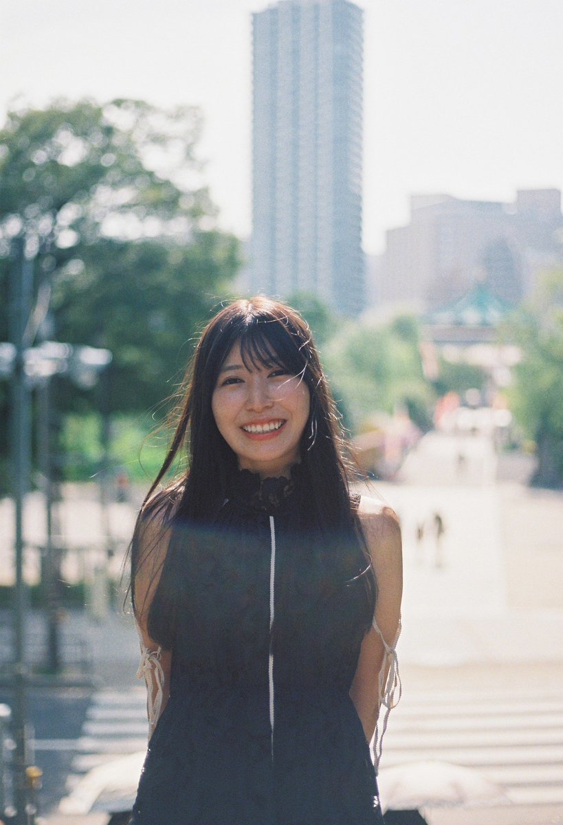 tachibana_yuno's tweet photo. 本日発売の #EXMAX 11月号
『わたしの東京』に掲載していただいています📷
フィルムカメラの撮影だったのですが、とっても楽しくて自然な表情を出せたと思うのでぜひ見ていただけたら嬉しいです☺️✨
お気に入りの写真がたくさん!
撮影しながらお話したことも載っているので要チェックです!🔎 https://t.co/71cfJbfQEF