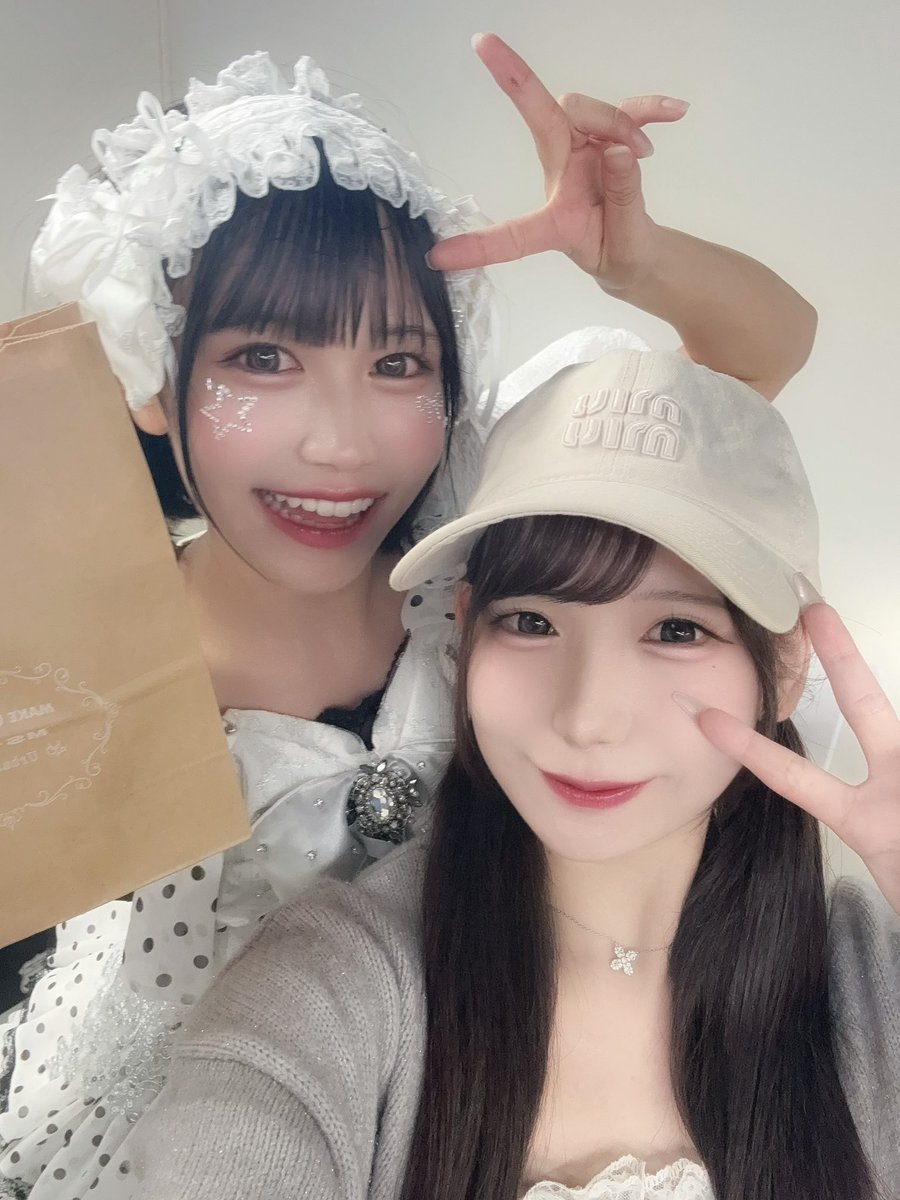 kanna___nishino's tweet photo. のあめろ卒業おめでとう ₍ᵔ ܸ. ̫ .ܸᵔ₎♡ ！

2年間本当に良く頑張ったねだし、
バニクルで出会えて良かったです♡ 
LOVEサイダー締め のあめろらしくてキラキラで素敵だったな ᵕ̩̩ ⩊ ᵕ̩̩ 💜 ♡⏦ﾟ

これからものあめろのファンだし 、味方 ⟡.·！のあめろの未来が もっと明るいものでありますように 🎀💭
