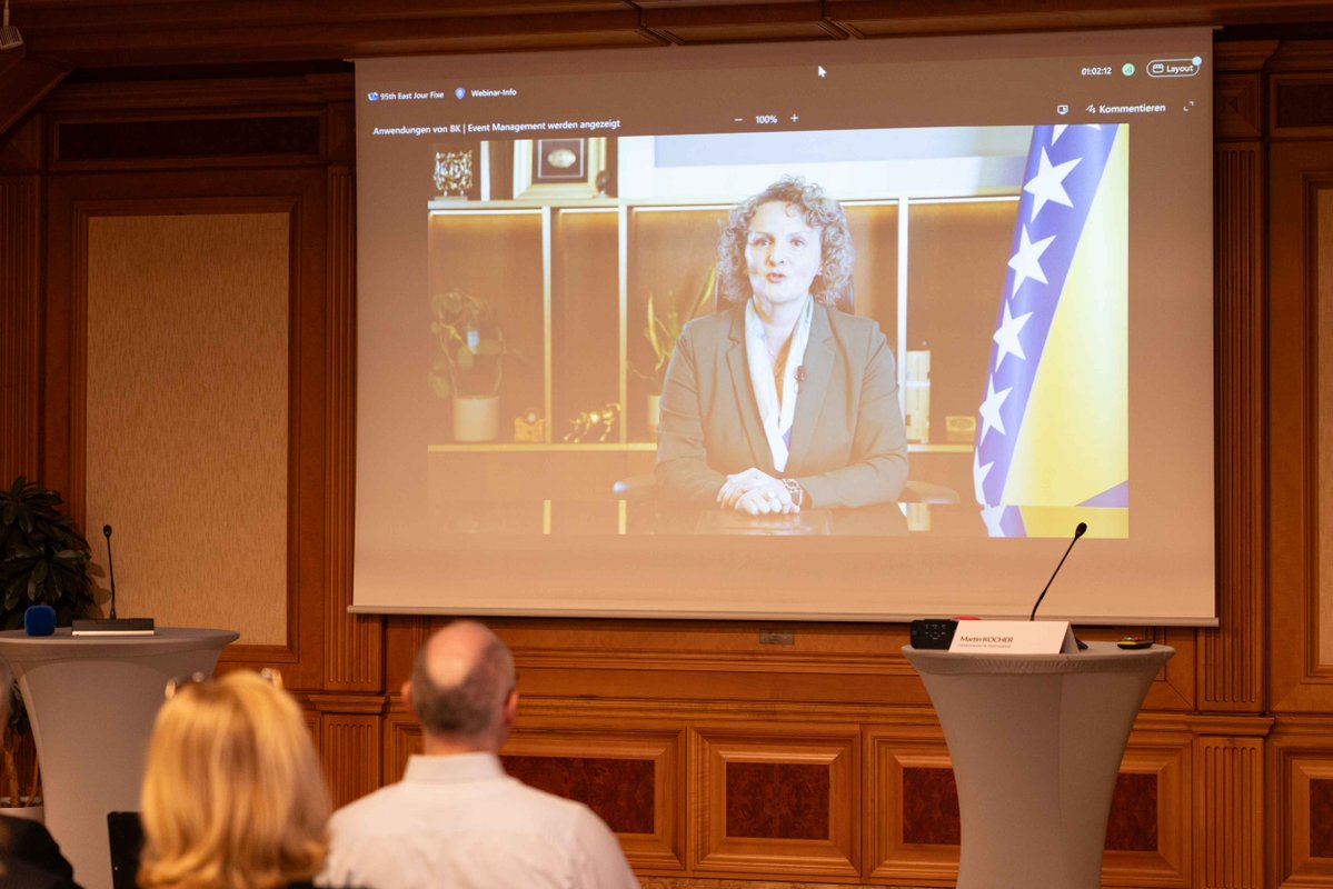 oenb's tweet photo. The 95th East Jour Fixe brought together researchers from central banks and universities for insightful discussions on inflation expectations, how to measure them and why they matter for monetary policy. 

All materials are available on our website: https://t.co/f4g264F7j4 https://t.co/mddtsRwOtG