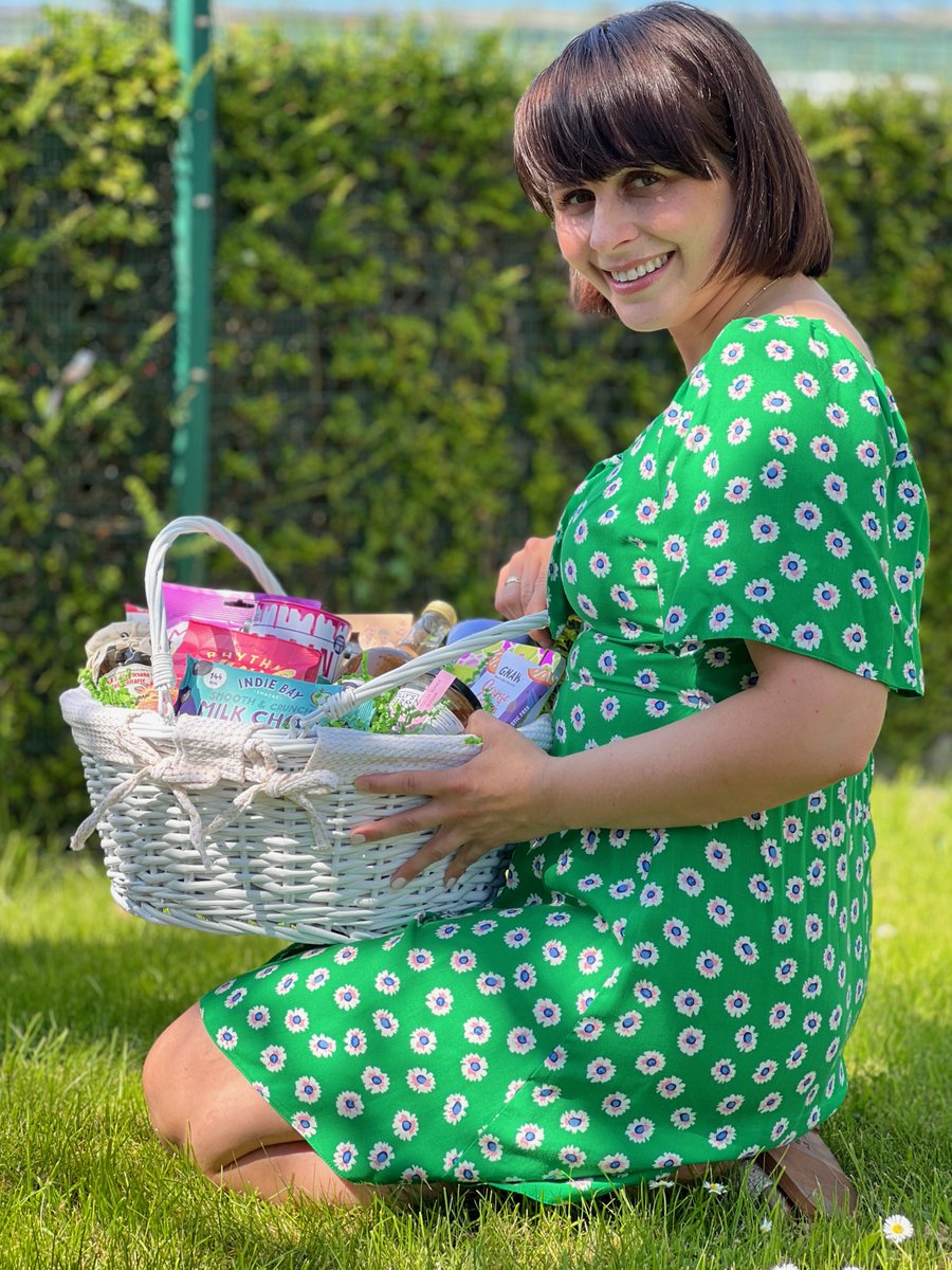 BasketsGalore's tweet photo. One gift format, lots of reasons. Birthday, get well, congratulations, new baby. Change what goes in and the whole meaning changes with it.
https://t.co/1l86E88Rpu
#GiftBaskets #GiftIdeas #Birthday #NewBaby #GetWell #Congratulations #BasketsGalore https://t.co/LmwdFcGuKS