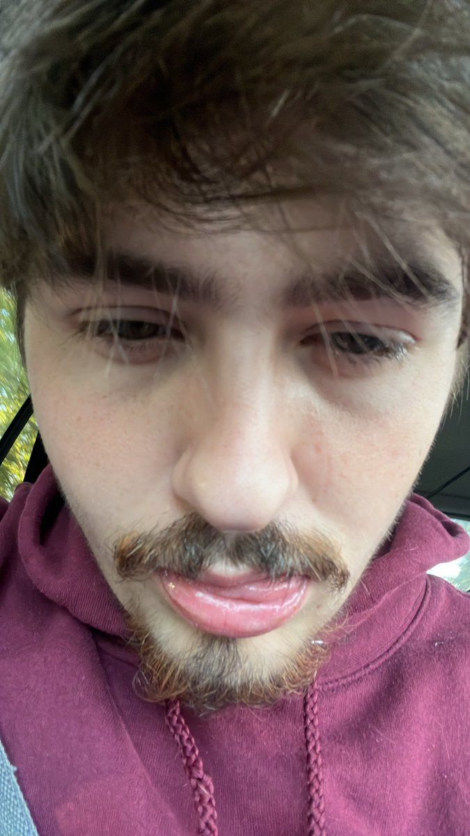 BlicDemon04's tweet photo. “Look in the mirror and relized in my only competition”🤪😜 https://t.co/SwYh0vqn7a
