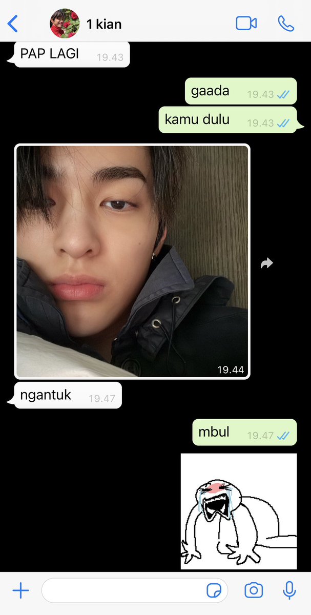 hkhkeon's tweet photo. #hyeonkeon three tweets au

saka kian dikitt saja :3 https://t.co/RwFXFZTqgK