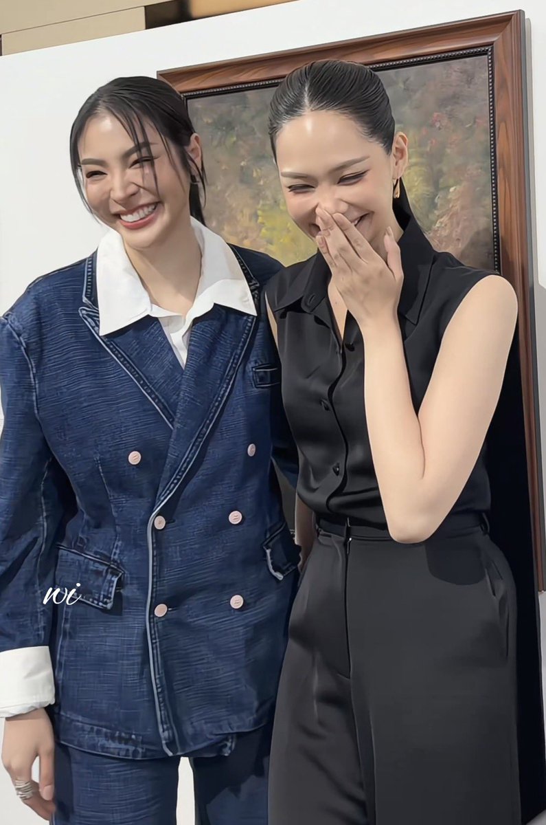 norisfunbase's tweet photo. WHEN GL MOM MEETS GL DAD 🔥 👑🫠

BAZAARART2026 X BINT SIREETHORN
#BINTxBAZAARART 
#BAZAARArtxFayeAtom https://t.co/CYnMYAzSyn