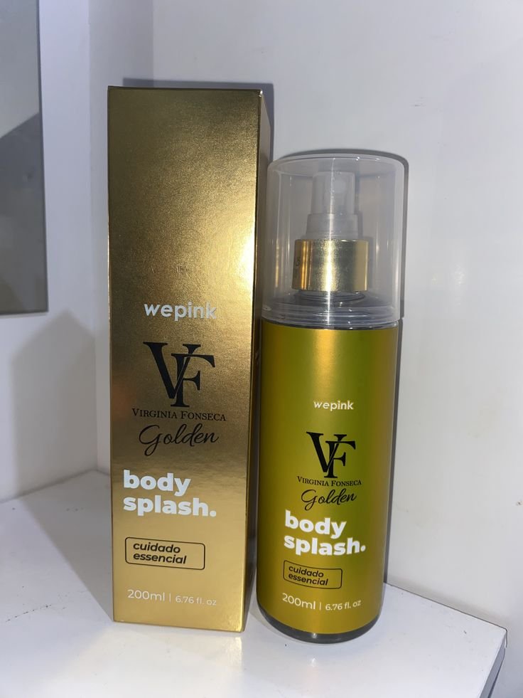 stargirlzm's tweet photo. nunca vi body splash fixar tanto igual esse da Virgínia, gent é sério, fixa TANTO que mesmo tomando banho ele continua grudado no seu corpo https://t.co/UoDm0JBf9G