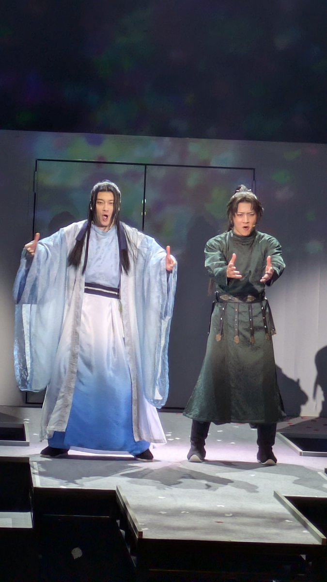 saniwa1043's tweet photo. #夢微之
拡樹くんが朝臣の声！　ということで行ってきました。
オープニングで物語に引きこむ語り。相変わらずいいお声でしたわ✨️
白居易と元稹（微之���との深い絆の物語。良いことも悪いことも支え合って生きた友情、老年に微之を思う白居易に思わず涙しちゃった🥹
ゲ謎長田転生！歌うまです。 https://t.co/QTTugxBraN