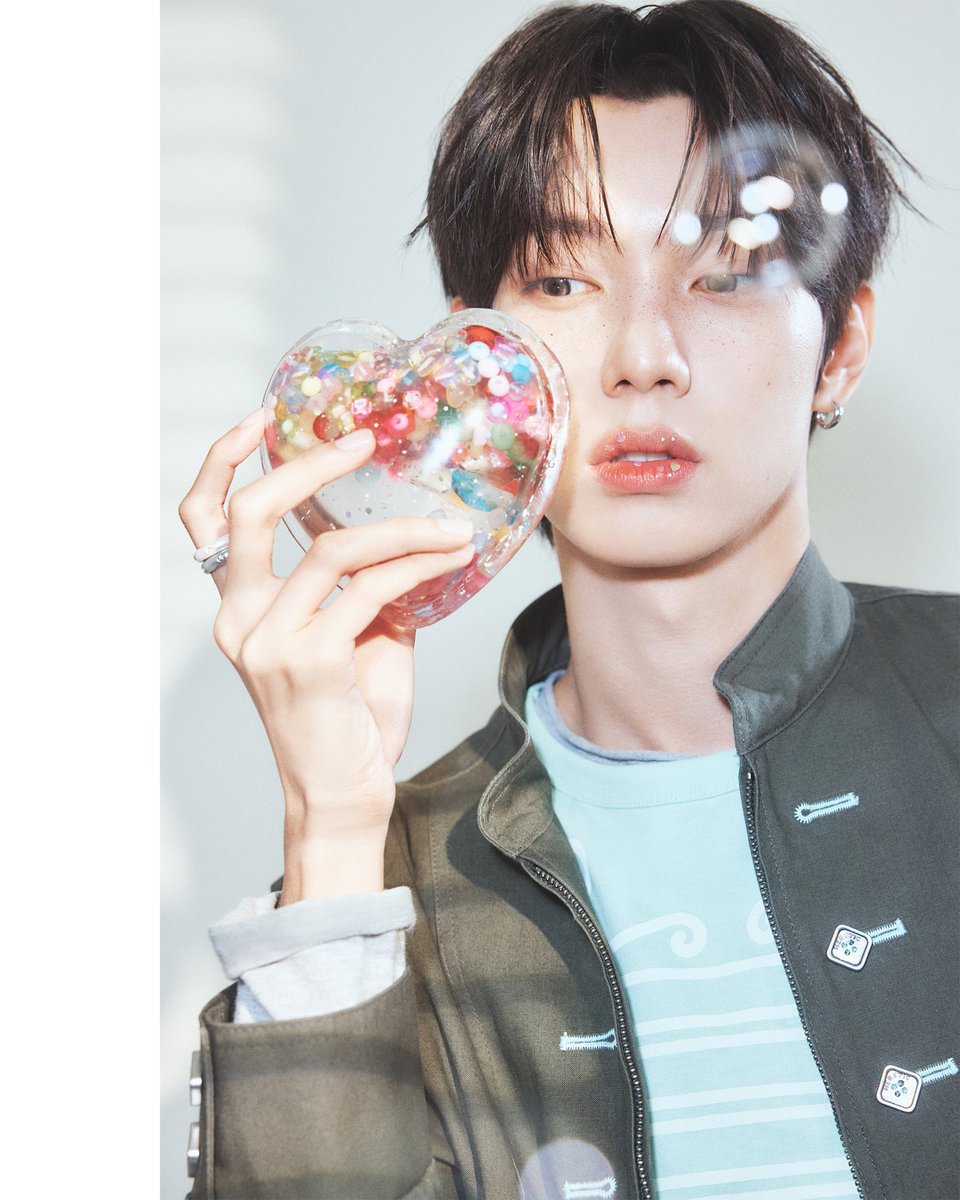 gomangliyu22's tweet photo. 얼굴 개좋네 https://t.co/QOdW2EiITL