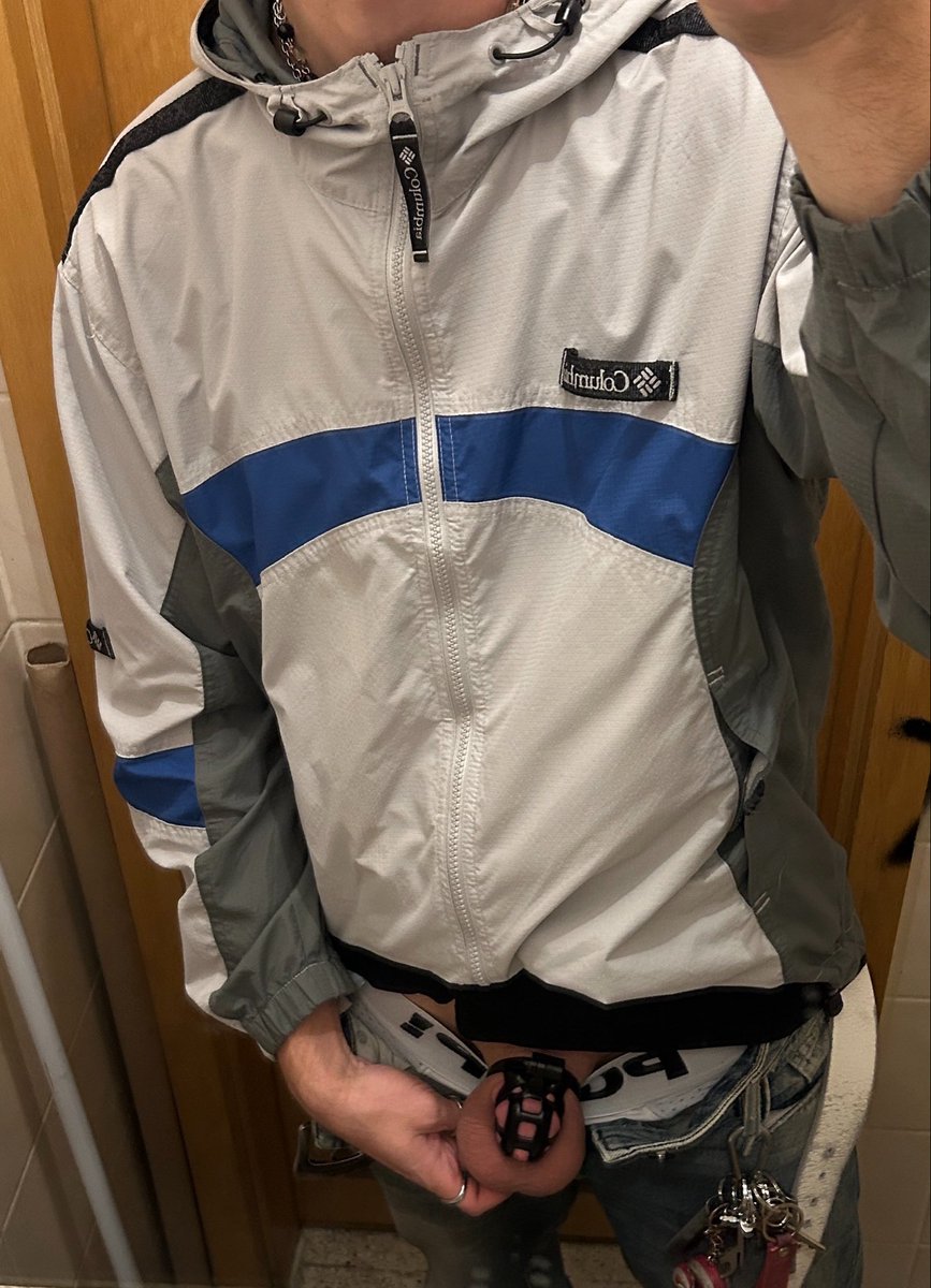 FynnFoxx1_'s tweet photo. Locktober is here! all good fags need to be locked up🔐 1/31 💕 https://t.co/LmUYxPNRpU