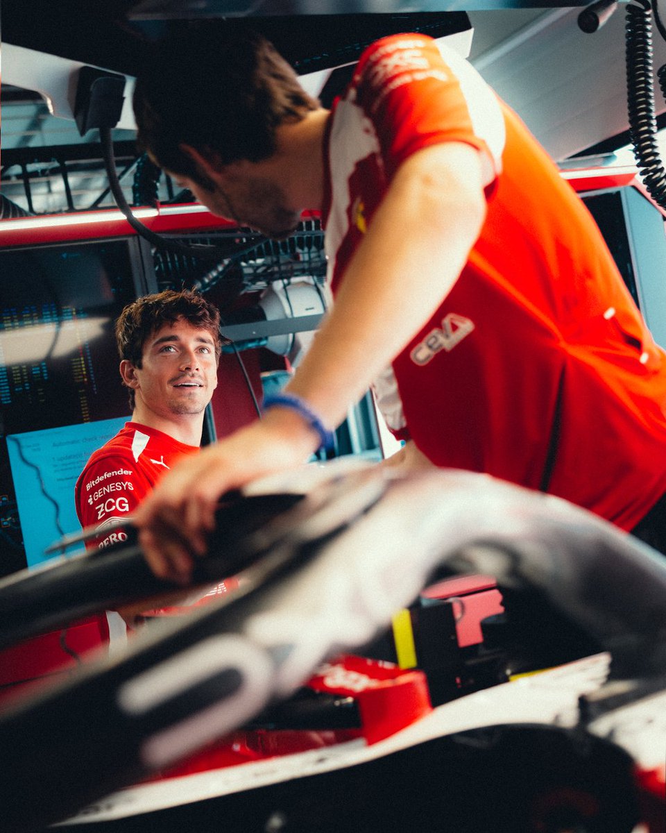 ScuderiaFerrari's tweet photo. Wouldn’t be a trip to the garage without some 🤝 from CL https://t.co/NAJzS5mj66