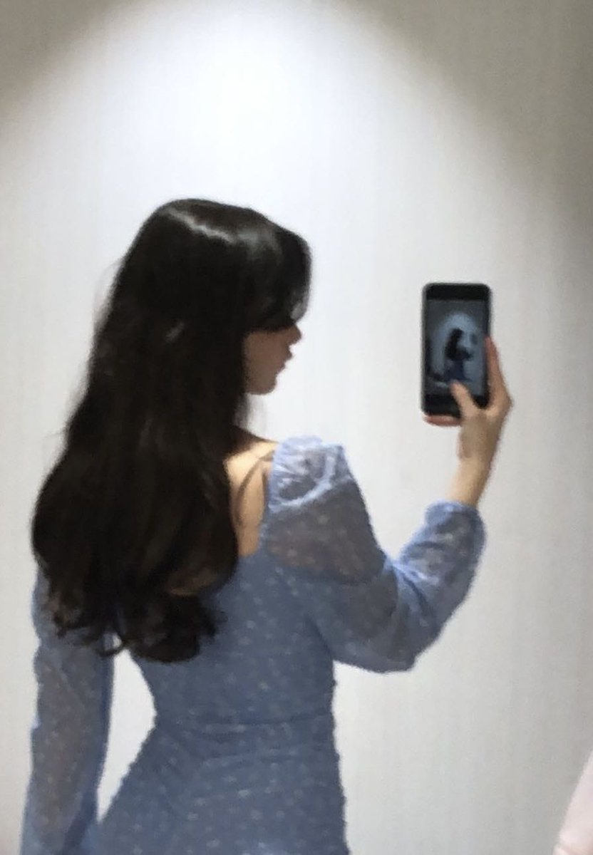 thestalkerdoll's tweet photo. Dress https://t.co/mAOkylri2E