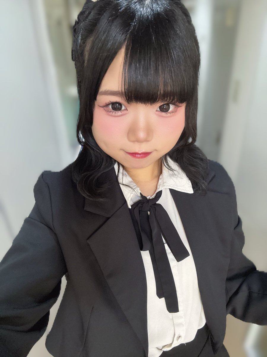 pbl0vcr's tweet photo. 一目見て決めたの、わたしの王子さま♡👑 https://t.co/tww3NGLSnV