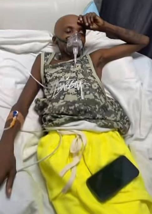 Thewrldbaby's tweet photo. Pray for kolu, he has 48 hrs to live. result from the intimacy he had with a strange woman he met at ikorodu Lagos https://t.co/X8fFkHTpFo