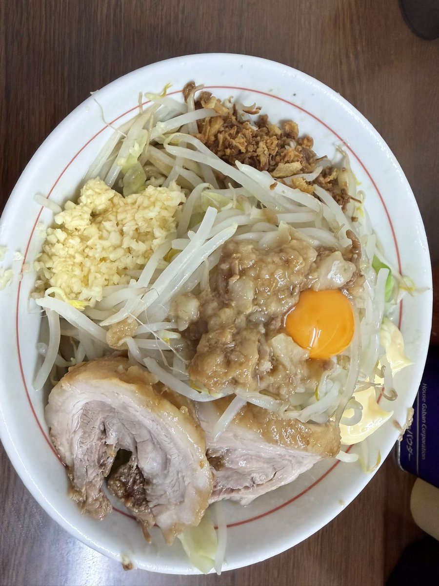 uarmue_hm's tweet photo. 助手の店訪問前にリハビリしてる、関内でマヨ出てくるのズルい https://t.co/a0r8rAXiu3