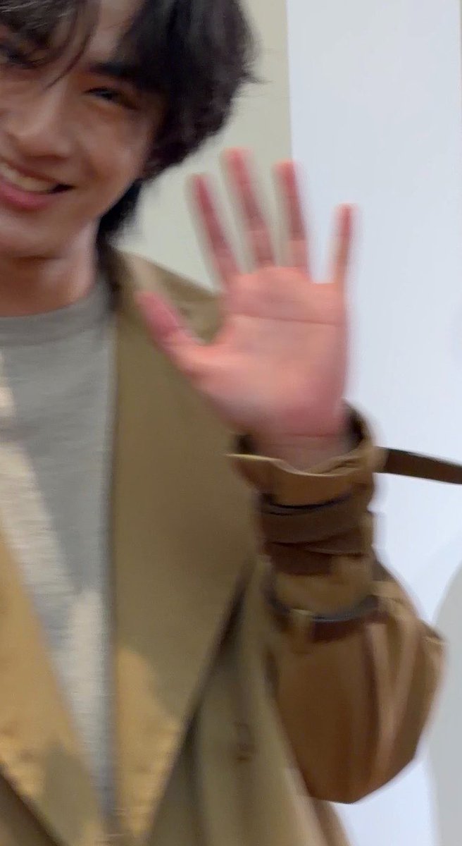 privacyforkor's tweet photo. อะโห่ยยย ผมเสียแลว ♥️.♥️

#BAZAARARTXVVV #BAZAARART2026 
#VVV_TRIPLEV #JUNIOR_VVV https://t.co/eumnqcZSoJ