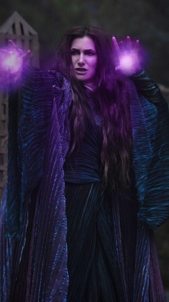 goodluckwitch's tweet photo. must be the season of the witch https://t.co/RzadQ6iLLK