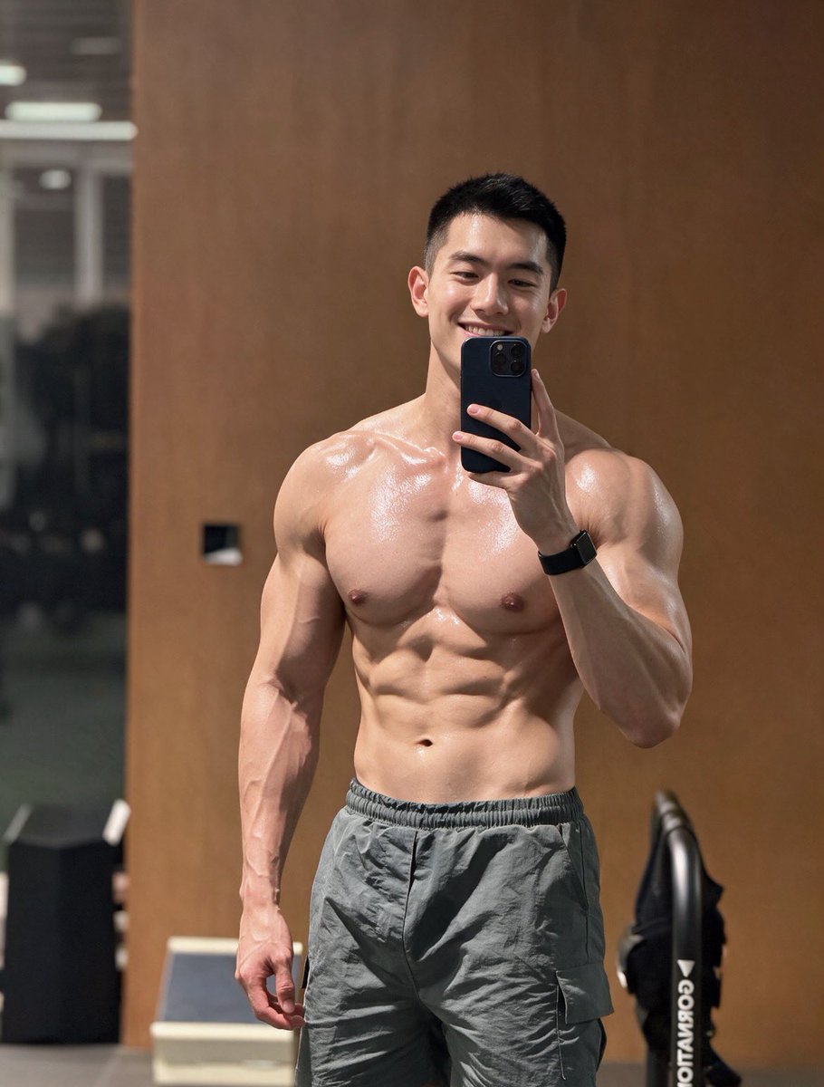 yxtirx's tweet photo. 汗💦 https://t.co/EwLSBIZA06