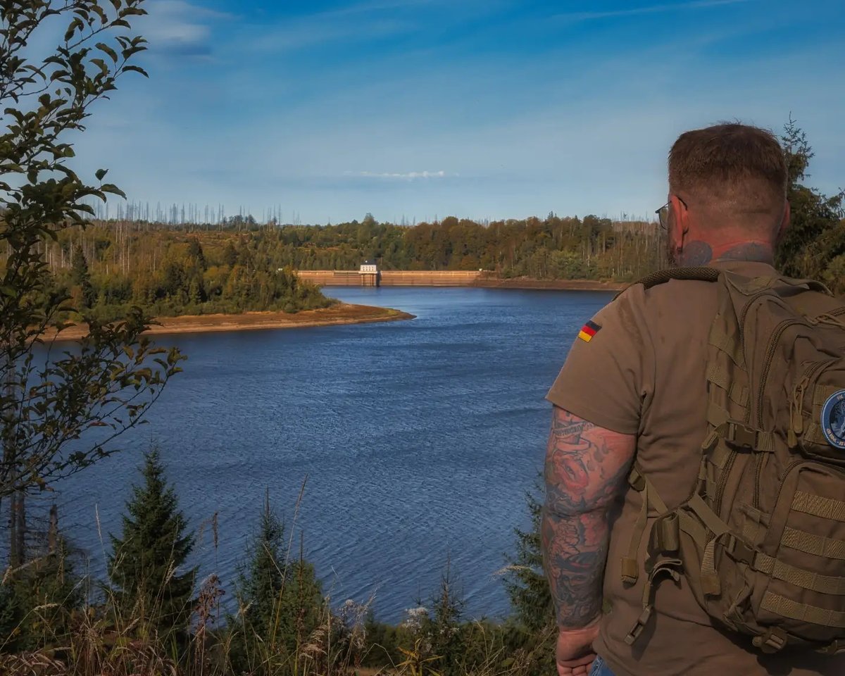 nikitaAvison's tweet photo. Wandertag 🥾 um die Eckertalsperre im Harz ⛰️... Schön war es.... #hiking #drausenzuhause #wandern #wanderlust #harz https://t.co/Blu2on7dB9