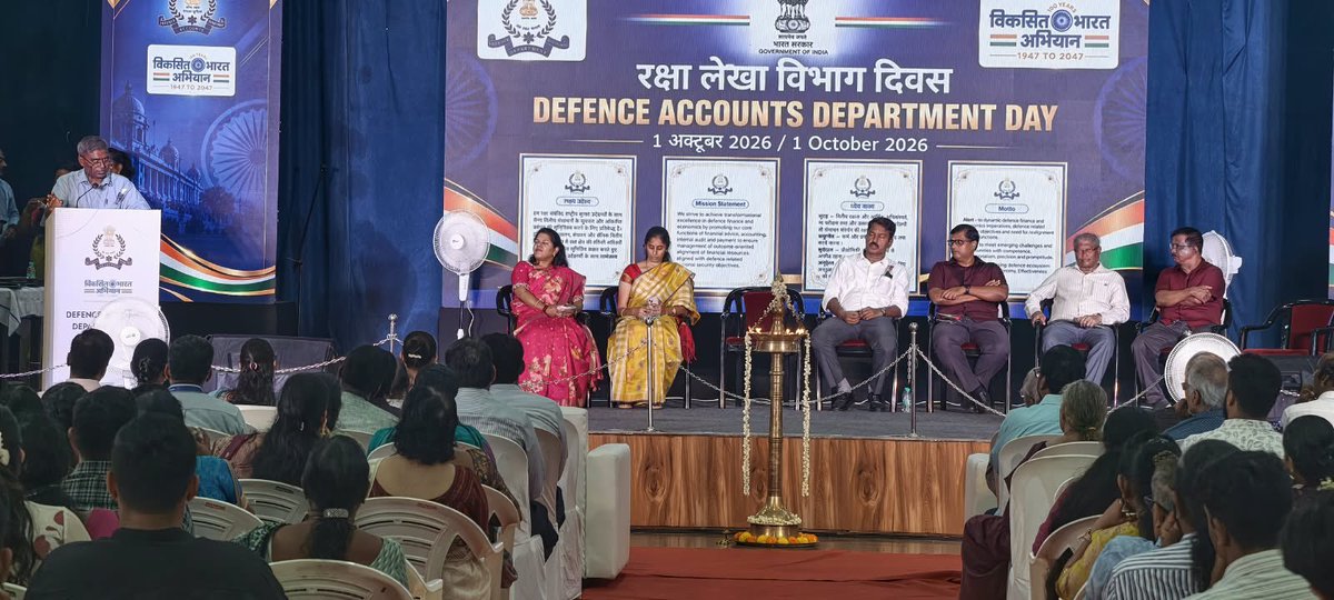 DefencePROkochi's tweet photo. Defence Accounts Department Day 2026 was celebrated at #SouthernNavalCommand #Kochi on 01 Oct 26.
The event was inaugurated by Shri T. Kabilan, IDAS, IFA, #SNC #CoastGuard #DRDO & #MES, in the presence of senior IDAS officers.
The occasion honoured officials completing 30 years of service, meritorious children of employees & Defence Accounts pensioners aged 80 years and above. The celebrations also featured vibrant cultural programmes, with around 300 personnel participating.
#DADDay2026