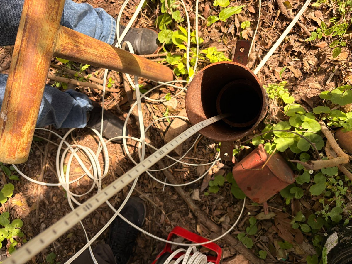 IngenieriaUNA's tweet photo. La FIUNA realiza Monitoreo del Acuífero Patiño dentro del Proyecto PINV02-587: “Acuífero Patiño y su rol en la seguridad hídrica: estrategias para garantizar agua potable” 
Leer más: https://t.co/qsVCW2v5OM 🔗 https://t.co/NwTvlvv084