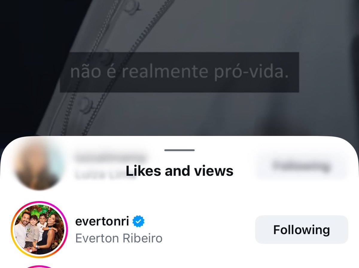 intowknd's tweet photo. toda vez que abro um post que traz alguma crítica a direita e tem essa curtida eu fico encantada https://t.co/jTfYqmeHW4