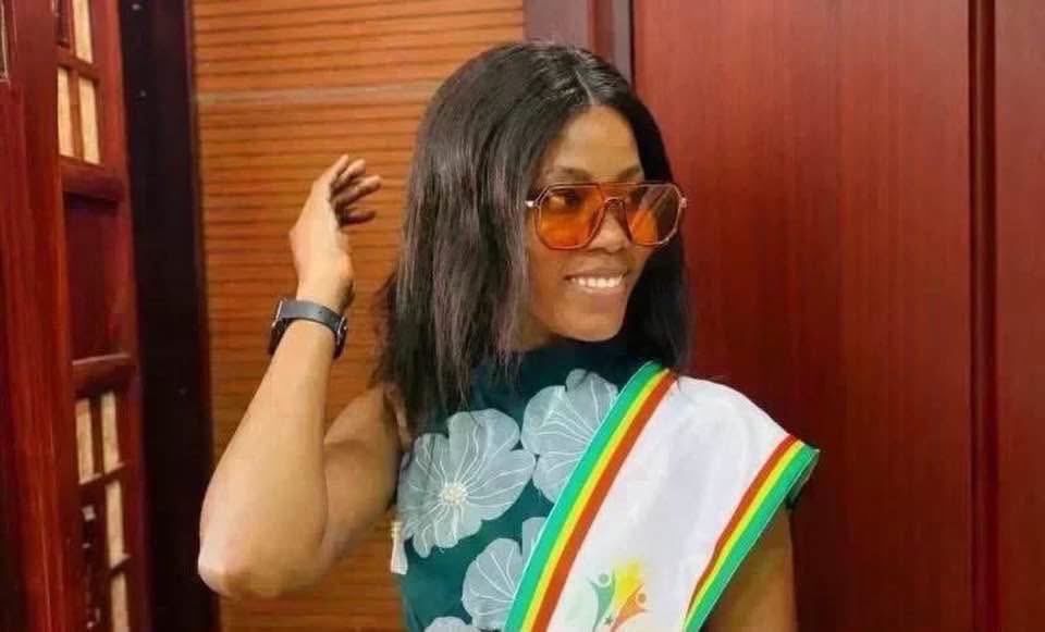 PalatyrDiouf1's tweet photo. ‼️À peine installée comme conseillère communale de la jeunesse de Podor, Walo Diop perd la vie dans un terrible accident de la circulation
Que son âme repose en paix 🤲🏿 https://t.co/9UpQTq7q1w