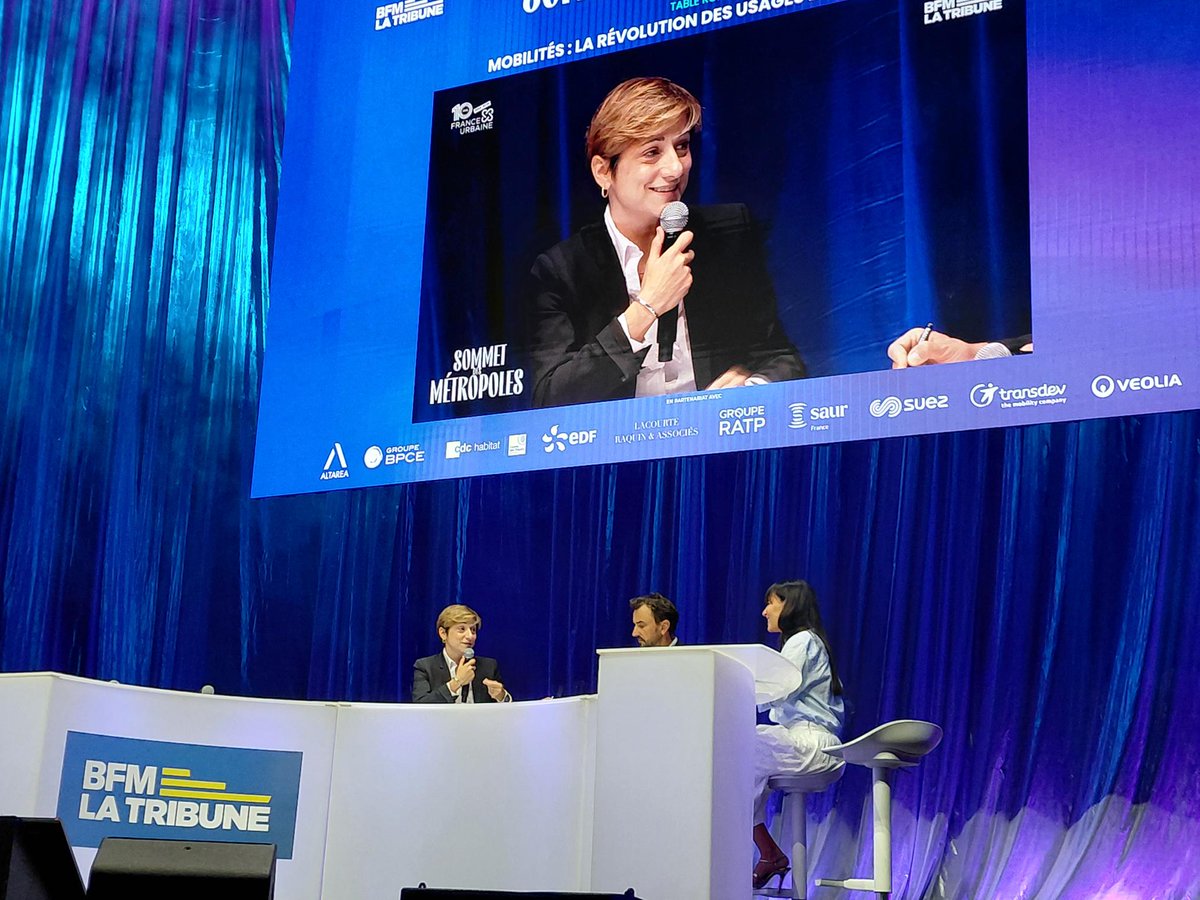 RATPGroupe_IDF's tweet photo. [Évènement] Hiba Farès, Présidente du Directoire #RATPDev, était présente au Sommet des Métropoles. L'occasion de rappeler qu'il faut raisonner en associant infrastructures et usages pour développer les mobilités et favoriser les nouvelles habitudes, et ce partout dans le monde. https://t.co/8ngC7kZR8A