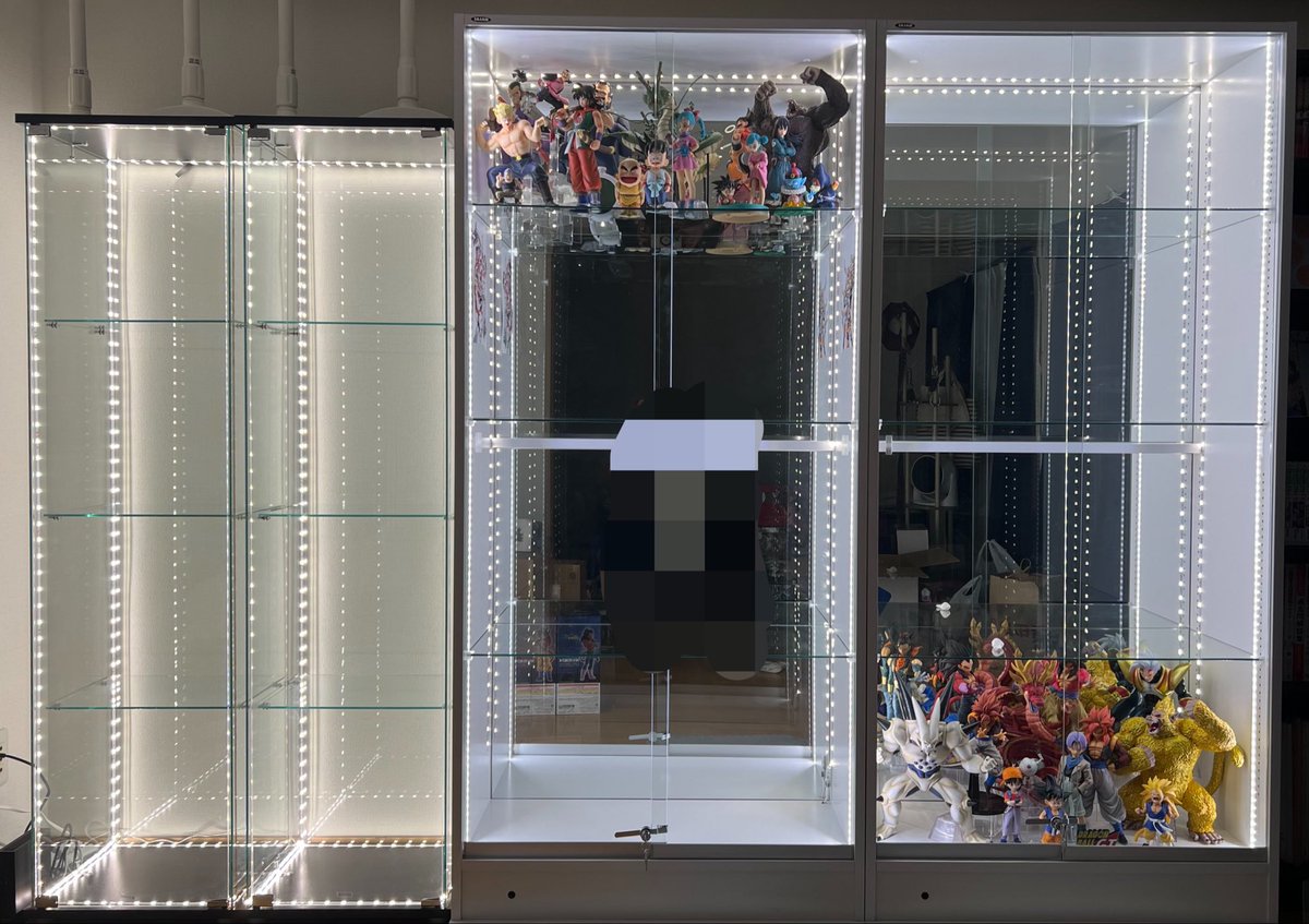 0Kfigy's tweet photo. ガラス全て拭いて
不二貿易のデトルフにもテープライト貼って
無印とGT並べるのが限界でした😵
終盤頭回らず適当だけど、終えると達成感えぐい💦💦 https://t.co/xdoCuclvQg