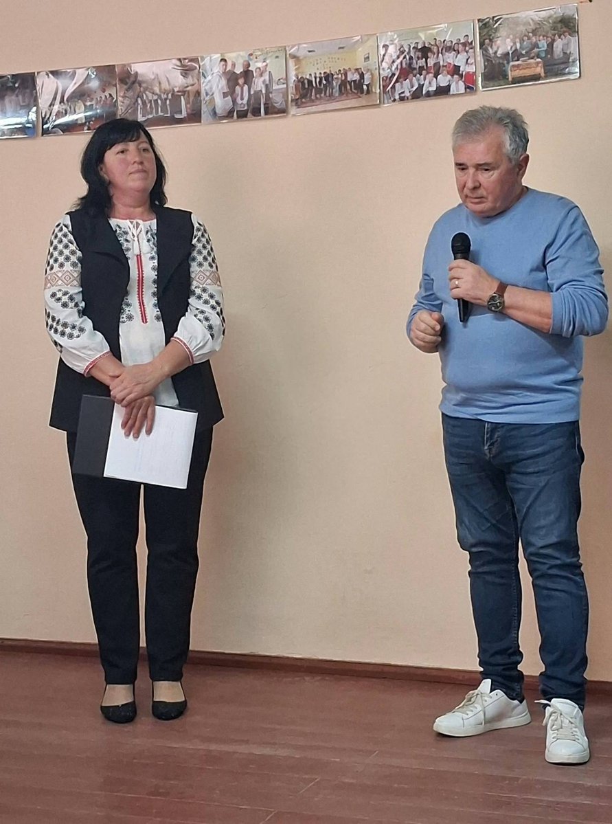 BiblioNationala's tweet photo. Ședința Clubului Literar „Homo Aestheticus” #BNRM cu genericul „Putem să învățăm istorie din romanul de ficțiune? - întâlnire cu scriitorul Val BUTNARU”.
🔗https://t.co/2Ut7LI2g1D
🔗https://t.co/eUn2HiVo72 https://t.co/Rew6OspF6d
