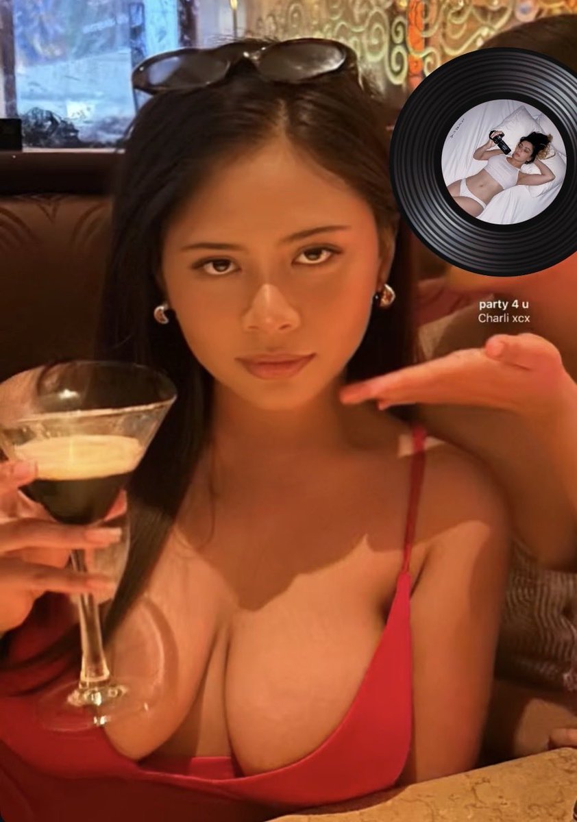 tfudoinbruh's tweet photo. @11inchgott Trib my slutty asian ex https://t.co/bdElzsVHA1