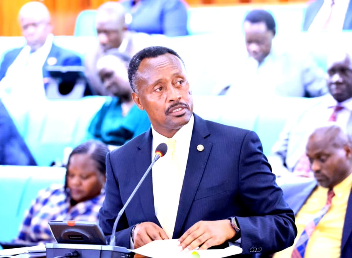 mofpedU's tweet photo. PARLIAMENT APPROVES CHARTER FOR FISCAL RESPONSIBILITY

Parliament has approved the Charter for Fiscal Responsibility and the Economic & Fiscal Update for FY2026/27– FY2030/31, setting out the fiscal policy framework to guide Government over the next five years.

The Charter was approved during Wednesday’s plenary sitting, chaired by Rt. Hon. Speaker Jacob Markson Oboth.

The motion was moved by the Finance Minister, @henrymusasizi1 while the report on the Charter was presented by the Chairperson of the Parliamentary Committee on the Budget, Hon. Amos Kakunda, MP for Rwampara County.

Moving the motion, Musasizi said the Charter is “Government’s fiscal policy strategy over the next 5 years,” aimed at maintaining macroeconomic stability while creating fiscal space for strategic public investment and private-sector-led growth.

He said the strategy prioritises accelerated economic growth through high-impact sectors, revenue-led fiscal consolidation, reduced dependence on commercial borrowing, efficient and effective public expenditure, and sustainable management and utilisation of petroleum revenues.

“The Charter establishes legally binding fiscal anchors to ensure fiscal discipline, accelerate domestic revenue mobilization, reduce expensive non-concessional borrowing, and maintain debt sustainability,” Musasizi said.

The framework will guide implementation of the Fourth National Development Plan and the Ten-Fold Growth Strategy, which targets scaling Uganda’s economy to US$500 billion by 2040.

Under the Charter, public debt is projected at 54.7% of non-oil GDP in FY2026/27, peaking at 55.1% in FY2027/28 before declining to 50% by FY2030/31. 

Commercial borrowing as a share of domestic non-oil revenue is projected to fall from 33.7% to 19.3%, while the fiscal deficit excluding petroleum revenues is expected to narrow from 6.6% to 1.5% of non-oil GDP over the period.

The Charter also limits the transfer of petroleum revenue to the Consolidated Fund to a maximum equivalent of 0.8% of the preceding year’s estimated non-oil GDP outturn, with the balance going to the Petroleum Revenue Investment Reserve.

Presenting the committee report, Kakunda said the Charter was examined alongside the Economic and Fiscal Update and other submissions from key stakeholders.

The committee proposed additional fiscal safeguards, including a rule that nominal publicly guaranteed debt should remain below 5% of non-oil GDP throughout the Charter period.

On revenue mobilisation, the committee proposed that domestic non-oil revenue as a share of non-oil GDP increase by at least 0.5 percentage points annually and reach at least 16.4% by FY2030/31.

The committee further recommended adherence to the Commitment Control System and sanctions against Accounting Officers who repeatedly commit Government expenditure without adequate resources.

In its conclusion, the committee said: “fiscal consolidation must not be pursued at the expense of the social and productive foundations of growth.” It further emphasised that fiscal rules require effective enforcement and monitoring.
📸 @Parliament_Ug