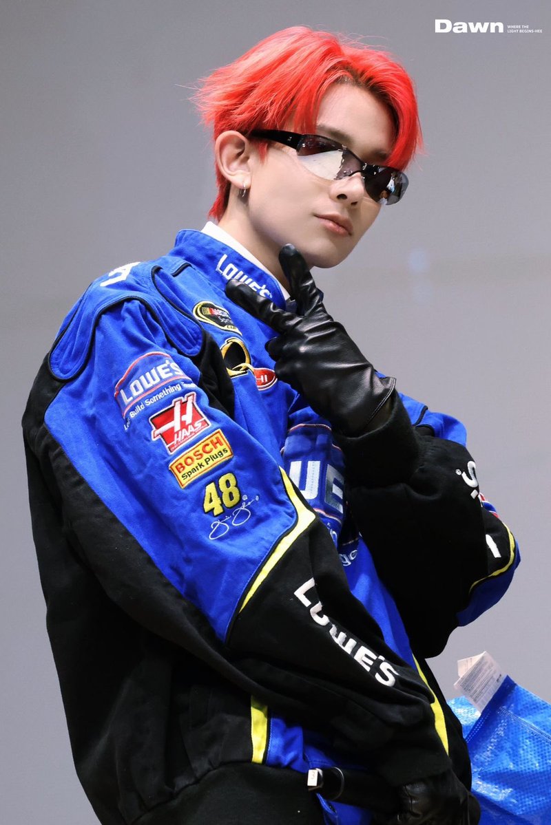 heekilandia's tweet photo. racer heeseung owns me https://t.co/COxICKBXsE