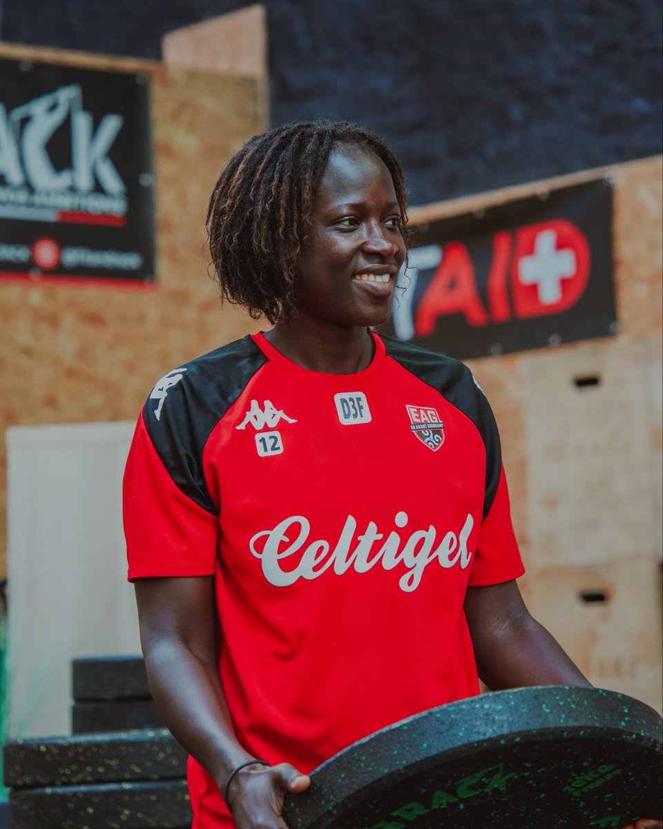 EAG_feminines's tweet photo. Au programme ce matin : 𝐮𝐧𝐞 𝐬𝐞́𝐚𝐧𝐜𝐞 𝐝𝐞 𝐦𝐮𝐬𝐜𝐮𝐥𝐚𝐭𝐢𝐨𝐧 chez notre partenaire CrossFit Galian. 💪

#EnAvant #WarRaok https://t.co/kAeuTptnOK