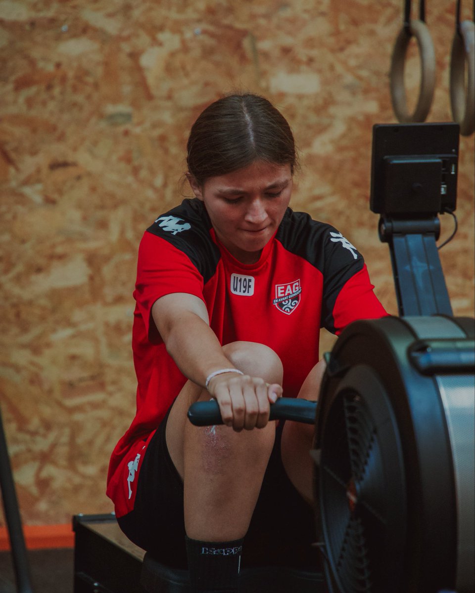EAG_feminines's tweet photo. Au programme ce matin : 𝐮𝐧𝐞 𝐬𝐞́𝐚𝐧𝐜𝐞 𝐝𝐞 𝐦𝐮𝐬𝐜𝐮𝐥𝐚𝐭𝐢𝐨𝐧 chez notre partenaire CrossFit Galian. 💪

#EnAvant #WarRaok https://t.co/kAeuTptnOK