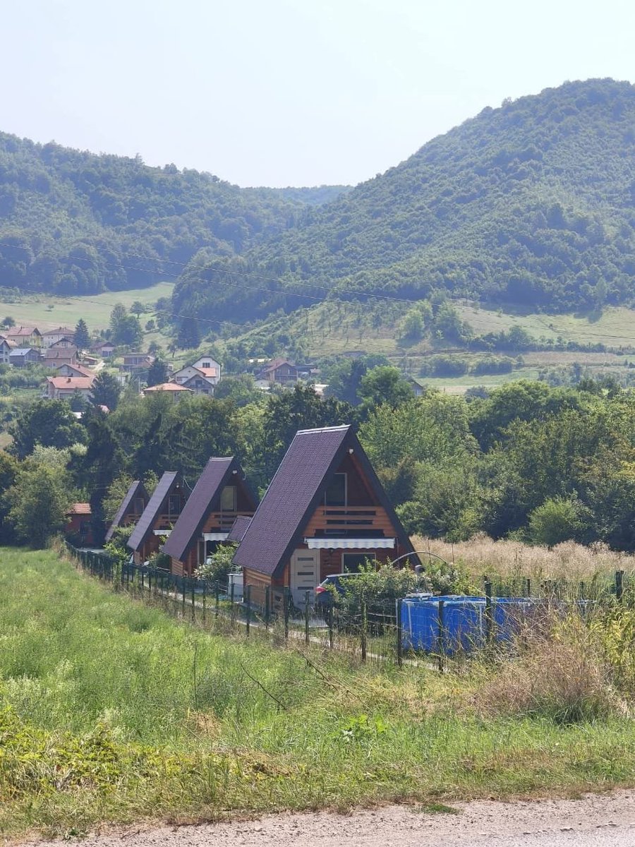 egqiod's tweet photo. Exploring the magical energy lines of Visoko, #Bosnia and #Herzegovina. Truly a beautiful and uplifting experience! ✨🇧🇦 https://t.co/2hxFP4h1DF