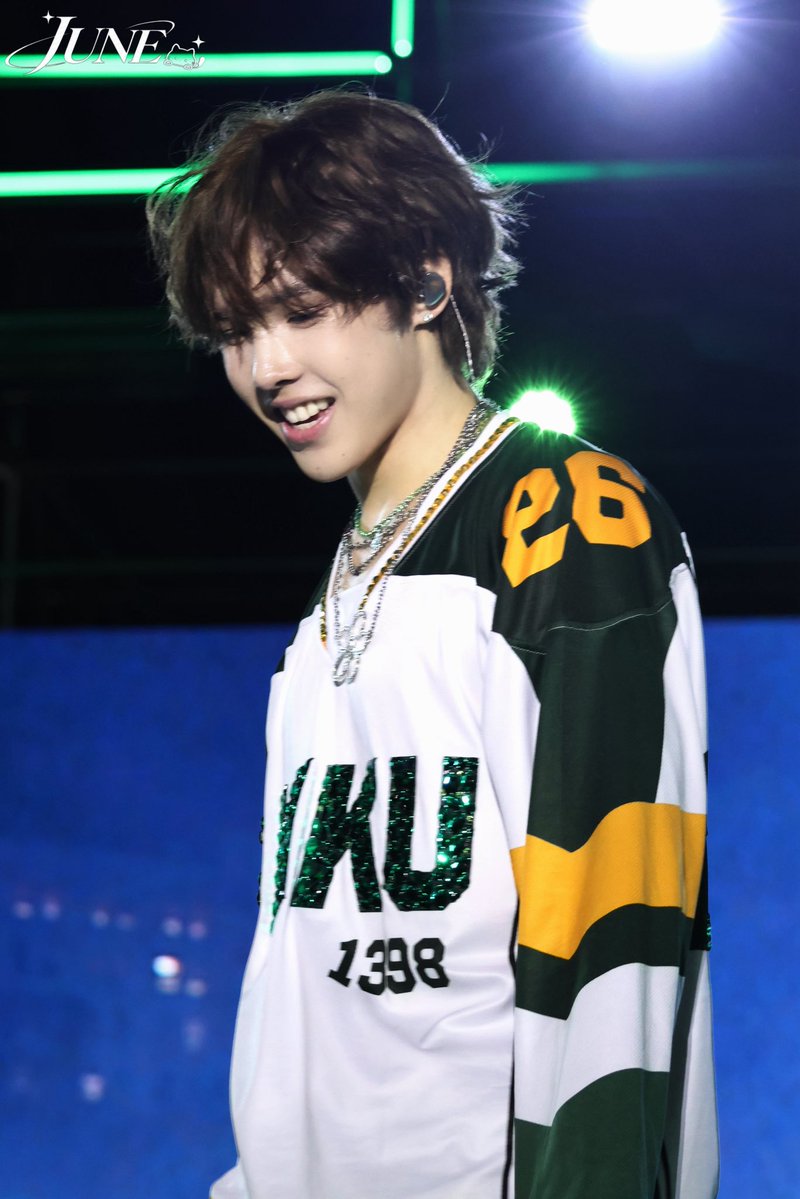 JUNEDIT0325's tweet photo. 20261001 성균관

#wayfboys #웨이프보이즈
#anderson  #앤더슨 https://t.co/sekEIwGoNW